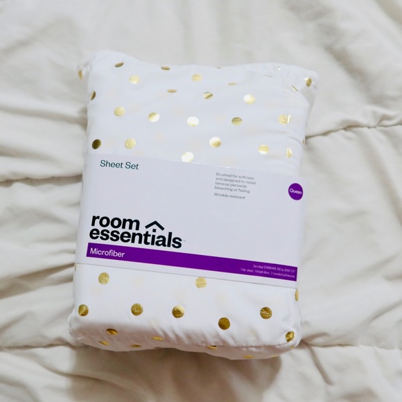 Target Room Essentials Gold Polka Dot 